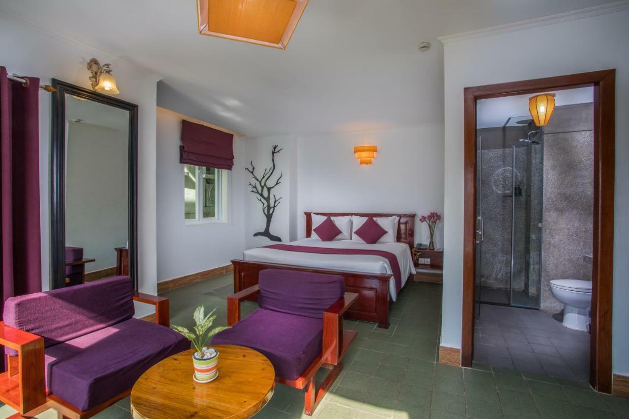 V Hotel פנום פן מראה חיצוני תמונה