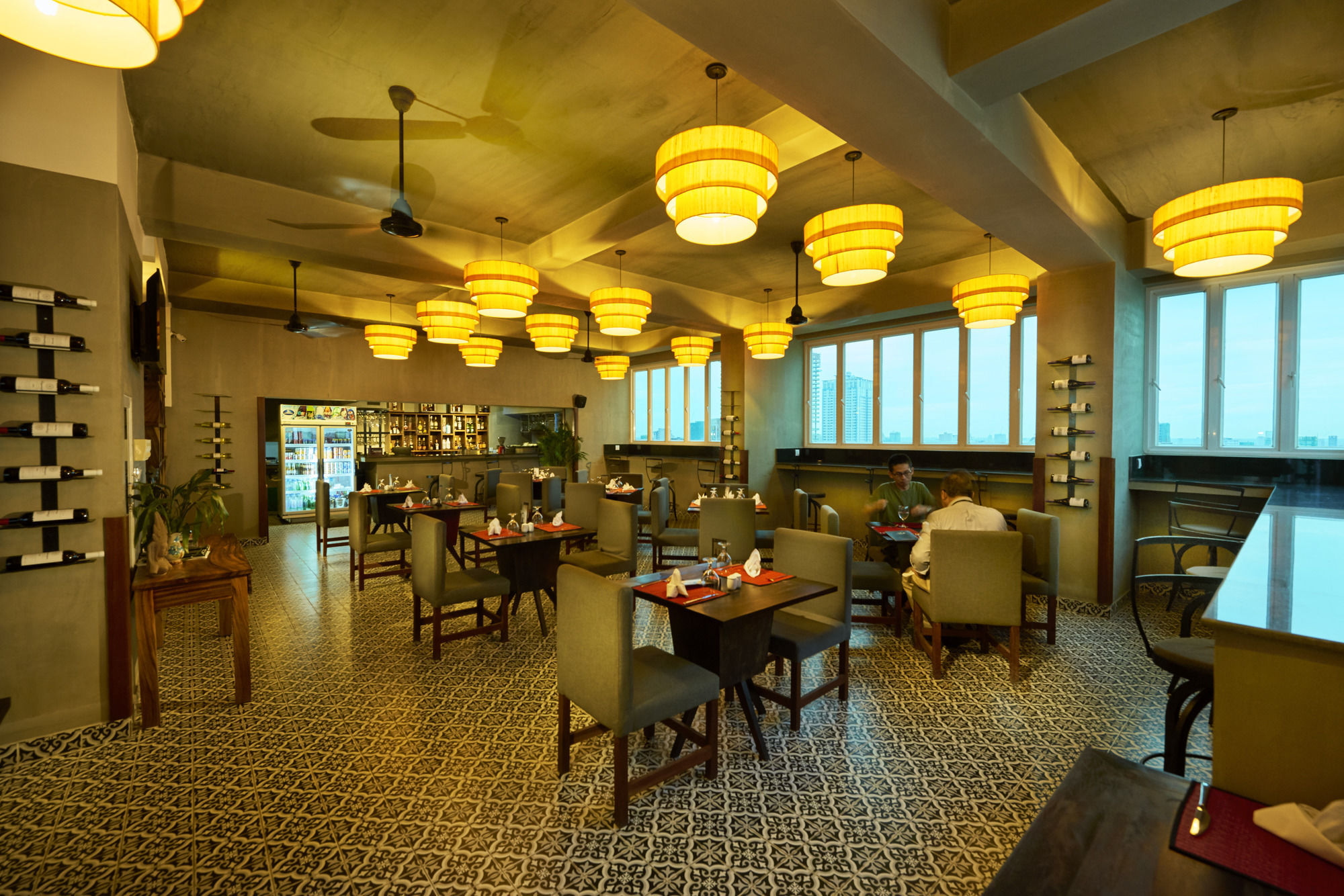V Hotel פנום פן מראה חיצוני תמונה
