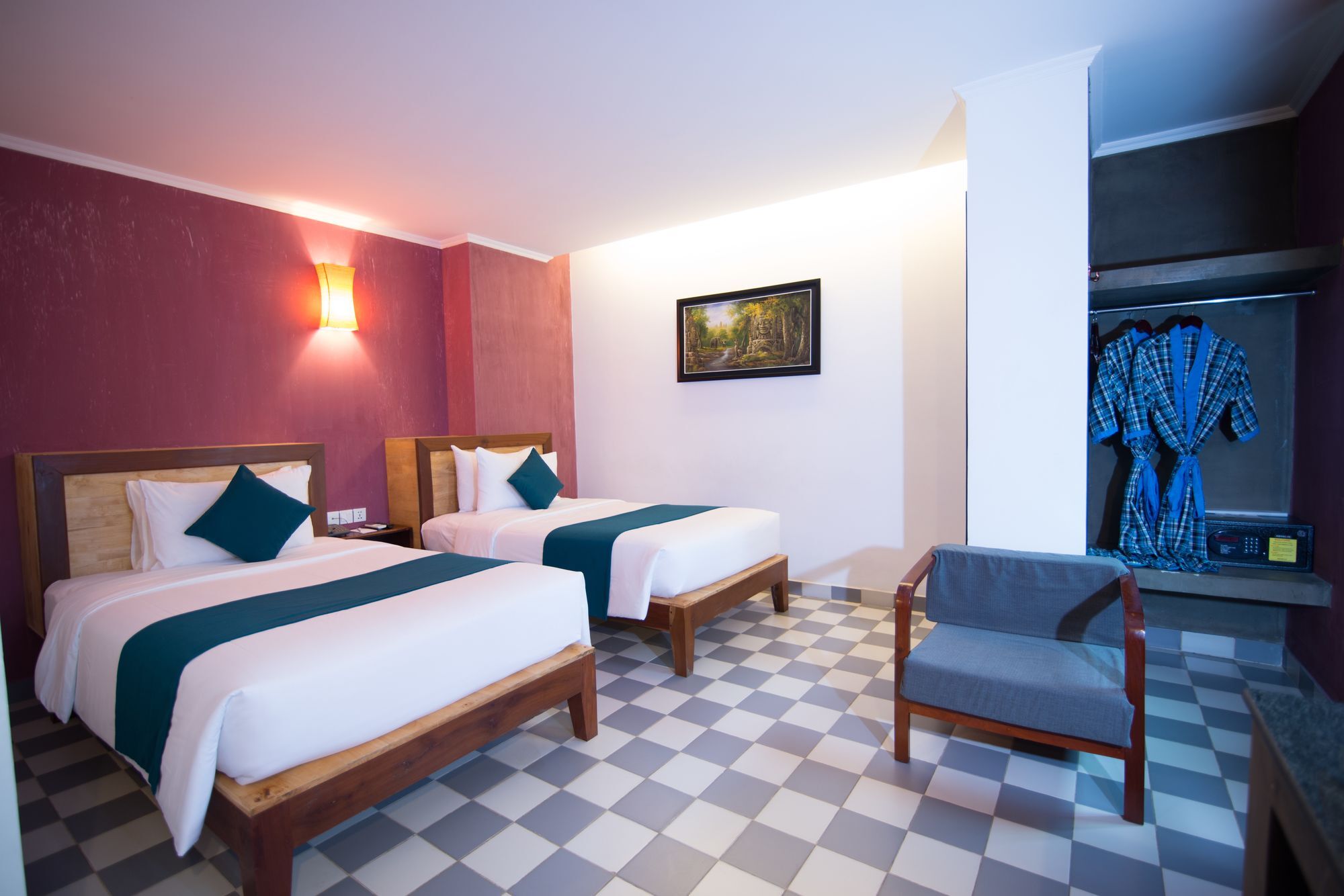 V Hotel פנום פן מראה חיצוני תמונה