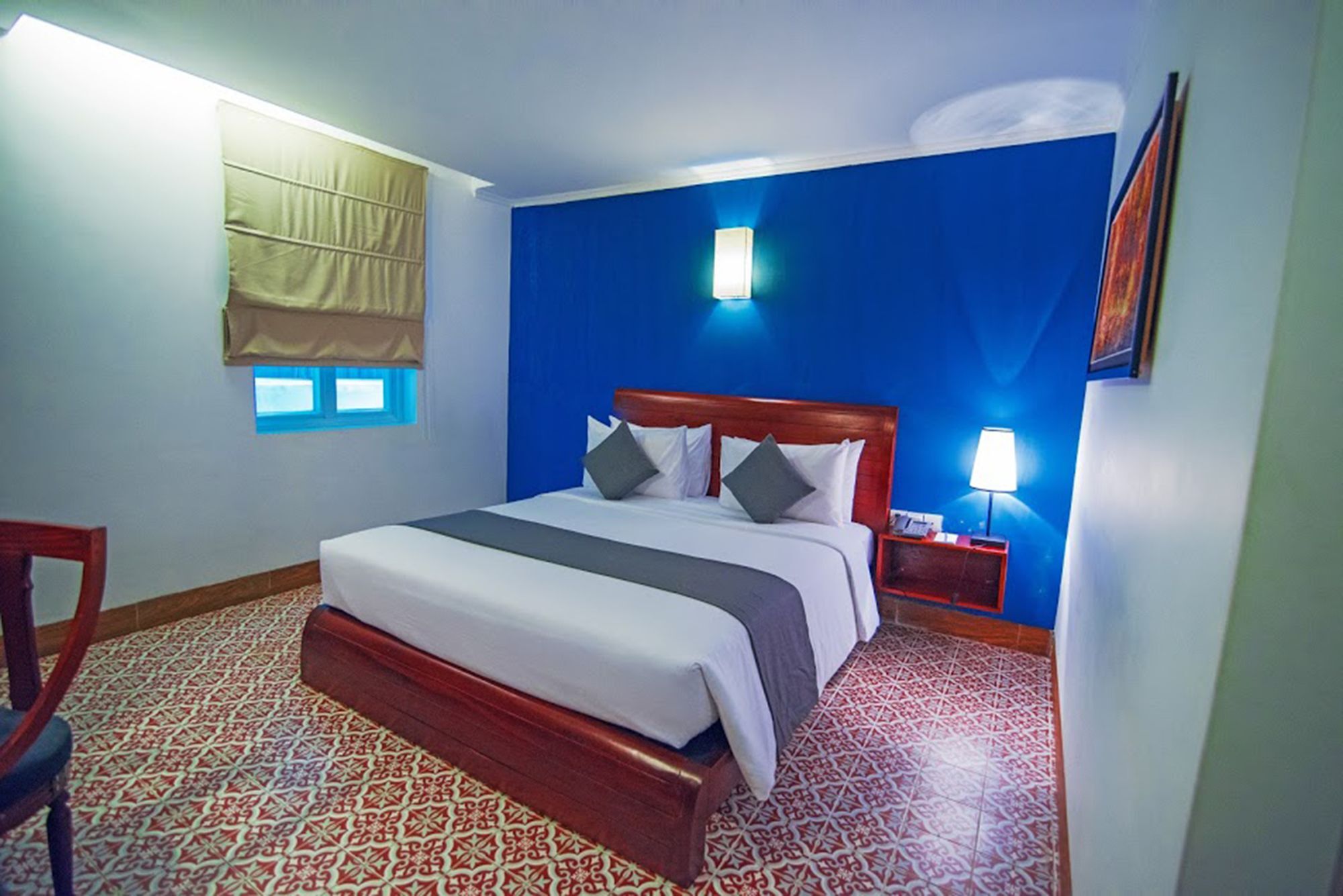 V Hotel פנום פן מראה חיצוני תמונה